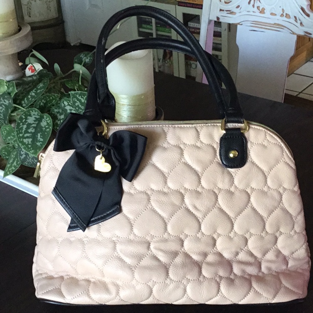 Betsy Johnson Pink & Black With Bow Shoulder Bag